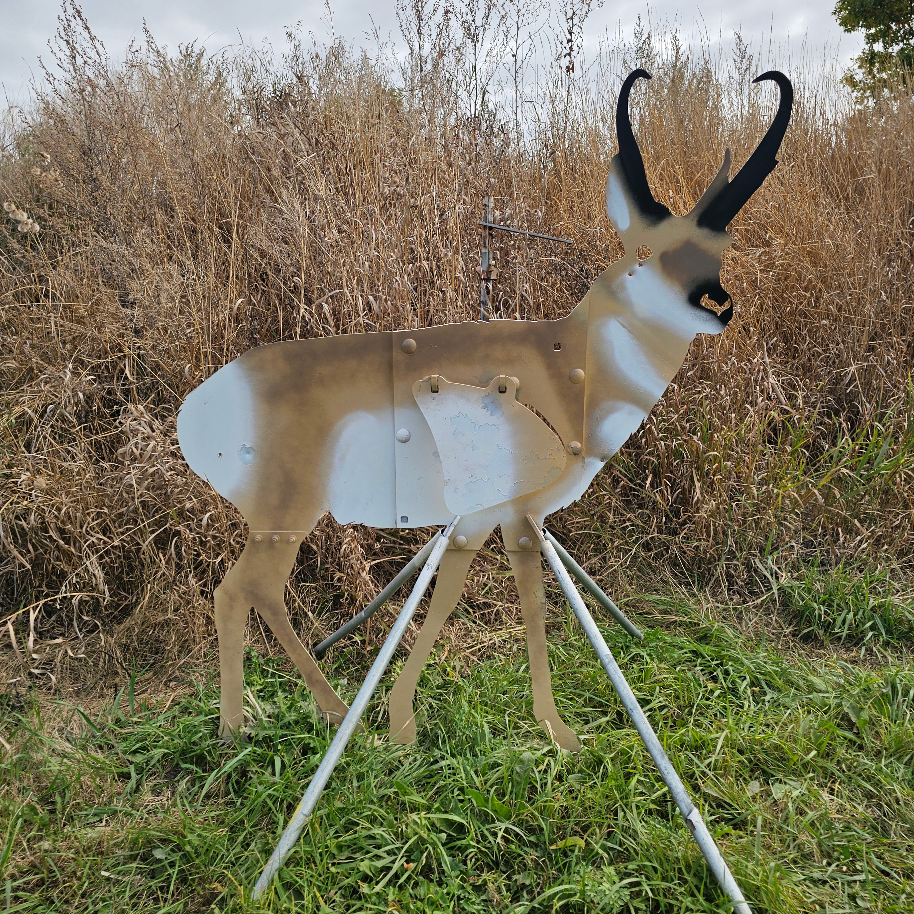 NRA Pronghorn Antelope Life-Size Paper Target - 60" X 42", Folded For Shipping (HF 07920)